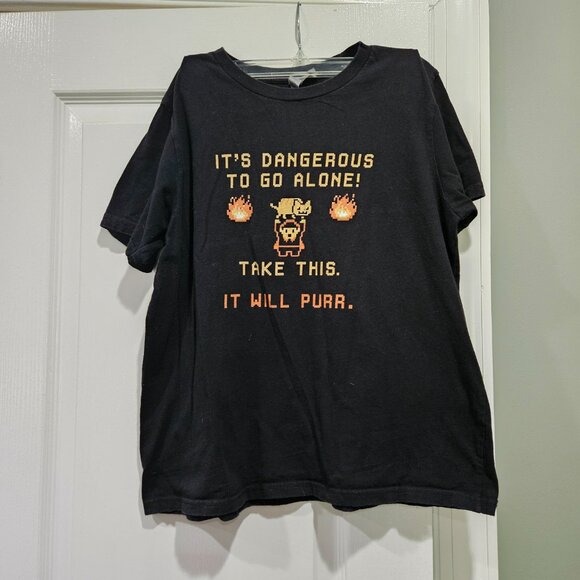 "It's Dangerous To Go Alone! Take This. It Will Purr" Boys Size XL (14/16) Shirt - Picture 1 of 5